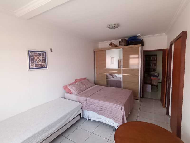 Casa à venda Parque Manibura com 427m² e 9 quartos por R$ 580.000 - 1800709833-casa-2-suite-2c.jpeg