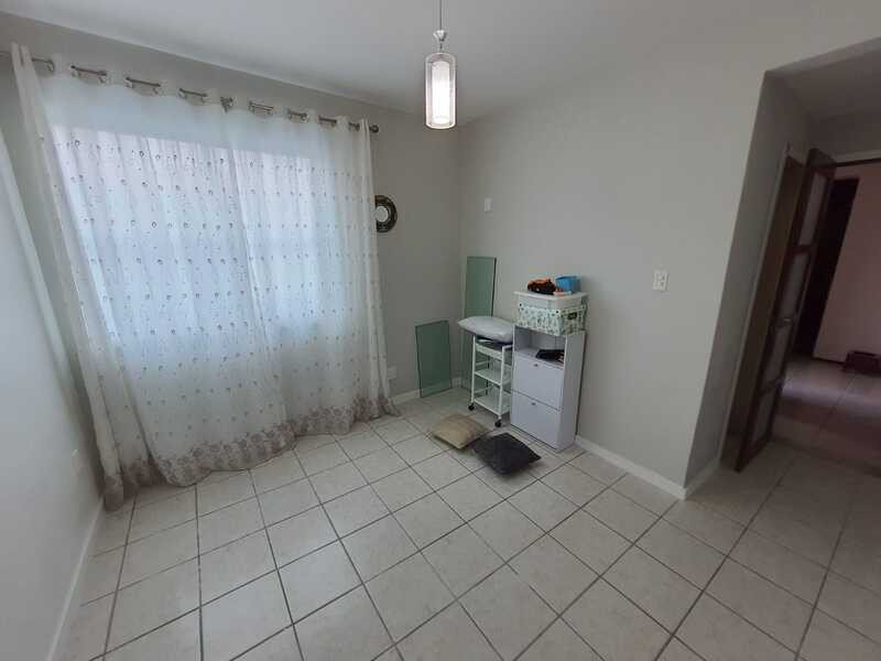 Casa à venda Parque Manibura com 427m² e 9 quartos por R$ 580.000 - 1915618563-casa-1-suite-1-2.jpeg