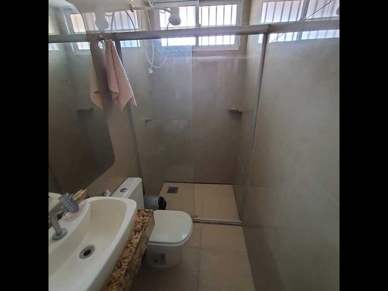 Casa à venda Parque Manibura com 427m² e 9 quartos por R$ 580.000 - 298175019-casa-1-suite1-wc-2.jpeg