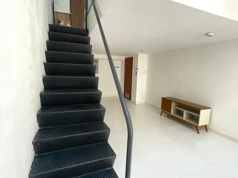 Apartamento à venda Centro com 45m² e 1 quarto por R$ 370.000 - 688418191-sala-3.jpeg