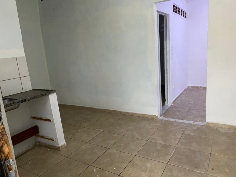 Casa à venda Conjunto Residencial Humaitá com 95m² e 2 quartos por R$ 105.000 - 1691805311-whatsapp-image-2022-02-08-at-22.jpeg