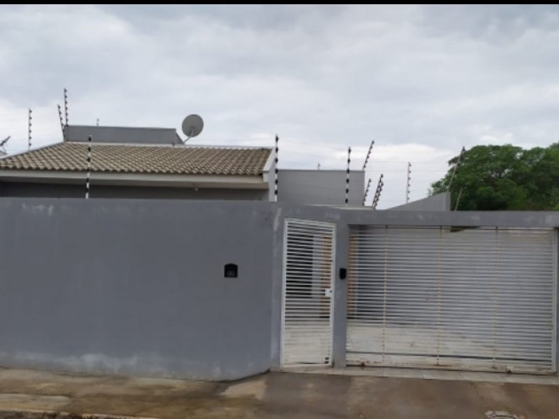 Casa à venda Jardim Colúmbia IV com 171m² e 3 quartos por R$ 95.000 - 1828638588-img-20220209-001028.jpg