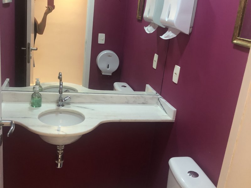 Comercial à venda Boqueirão com 44m² e 1 quarto por R$ 390.000 - 1719246187-57e2ca04-8057-4ba1-96dd-46d472f19047.jpeg