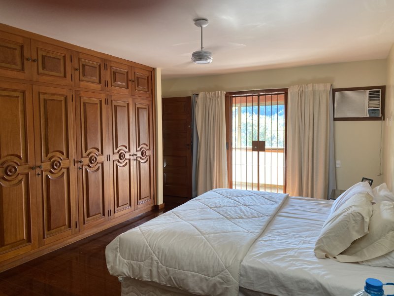 Casa à venda Centro com 1200m² e 4 quartos por R$ 1.800.000 - 550377820-f25a5775-402f-4da4-8f5c-ebad245dc044.jpeg