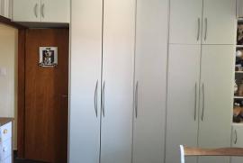 1523029646-armarios-do-2o-dormitorio.jpeg