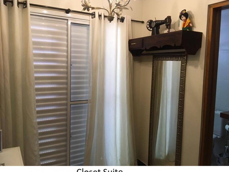 Casa à venda Vila Caminho do Mar com 120m² e 3 quartos por R$ 535.000 - 2087504413-closet-suit.jpeg