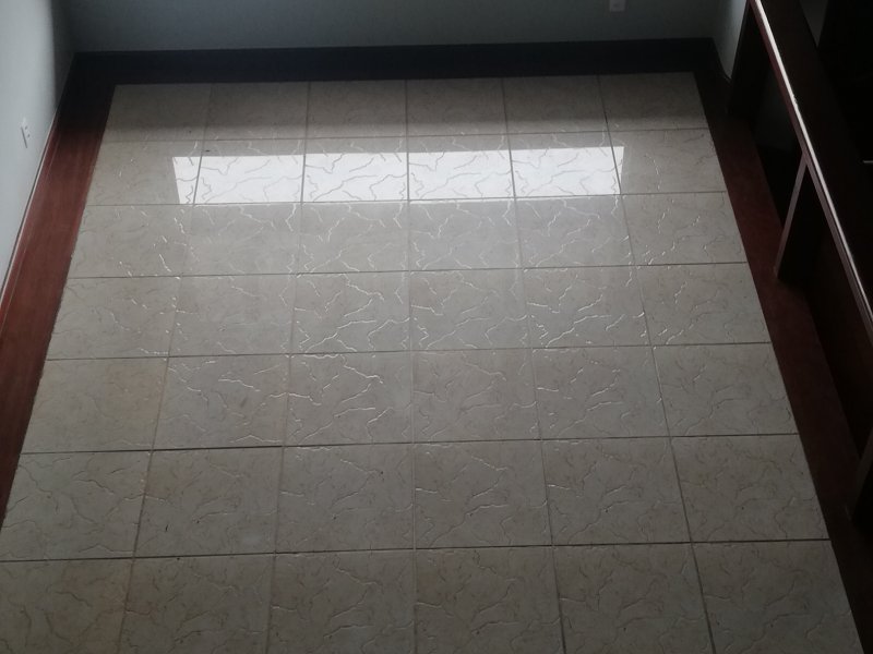 Casa à venda Jardim Europa com 200m² e 3 quartos por R$ 740.000 - 1073126226-img-20220209-141456.jpg