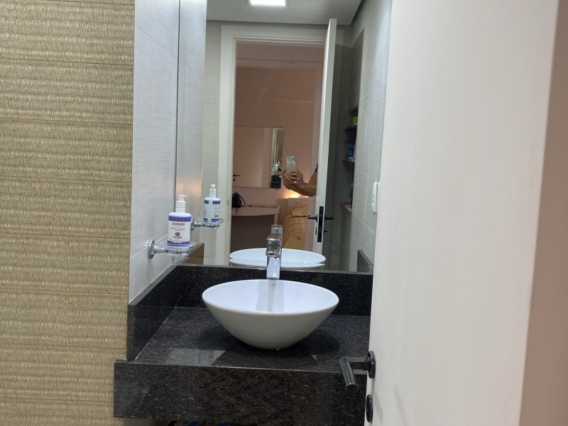 Apartamento à venda Alto de Pinheiros com 60m² e 2 quartos por R$ 790 - 1002141856-403e60b6-b116-4aa4-8da7-8d39e17012d7.jpeg