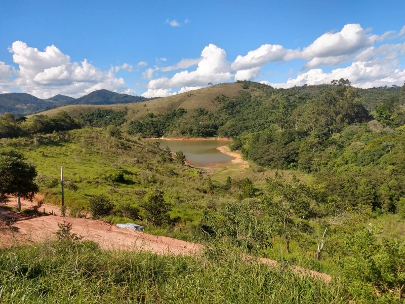 Terreno à venda CENTRO com 1000m² e 1 quarto por R$ 55.000 - 81167768-27dfb271-49f9-4b3e-bcc4-82ad35310bd0.jpeg
