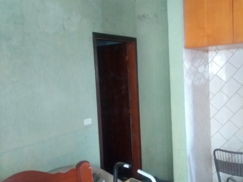Casa à venda Penha de França com 135m² e 2 quartos por R$ 390.000 - 1209263293-img-20220420-100942824.jpg