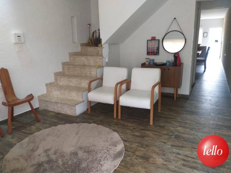 Casa à venda Parque Savoy City com 220m² e 3 quartos por R$ 700.000 - 707401982-1.jpg