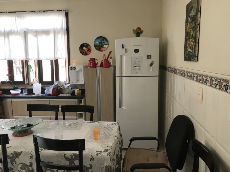 Casa de condomínio à venda Aruana com 500m² e 4 quartos por R$ 1.250.000 - 2054416013-c5a14a36-80fa-4288-abf0-072c1e9c37be.jpeg