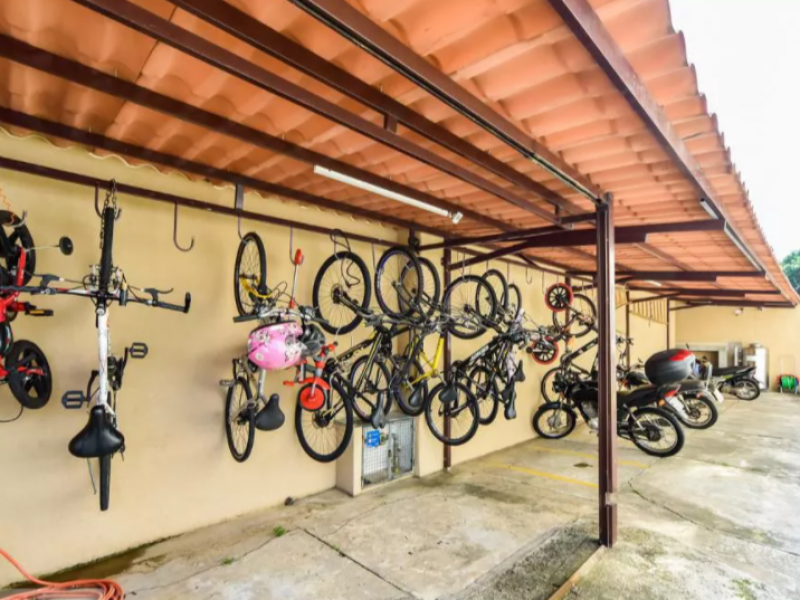 Apartamento à venda Vila Marchi com 55m² e 2 quartos por R$ 220.000 - 1628285602-bicicletario.PNG