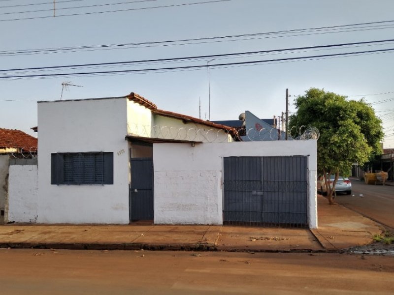 Casa à venda Centro com 115m² e 2 quartos por R$ 300.000 - 1561296691-a0c313f7-10cd-47a6-8ad9-49126197e5de.jpeg