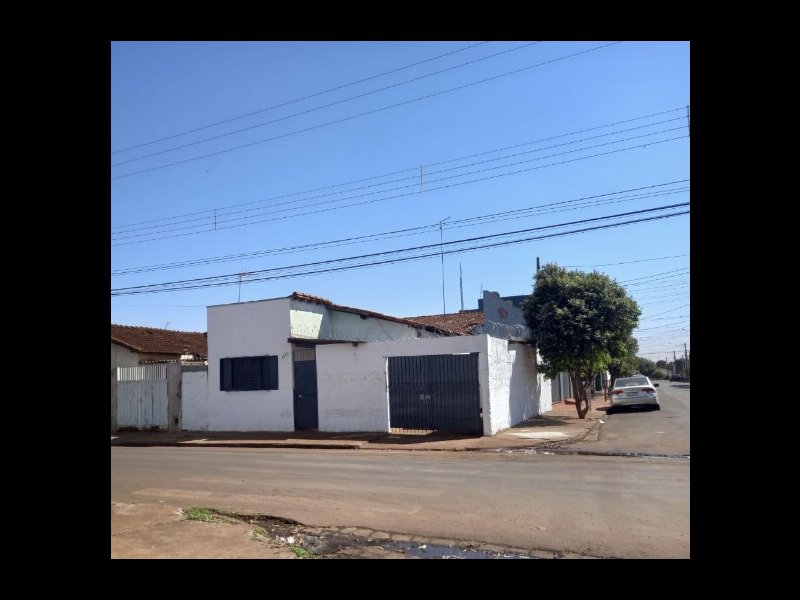 Casa à venda Centro com 115m² e 2 quartos por R$ 300.000 - 806941968-bfb19313-a843-4157-8e53-eb63e74a2dfe.jpeg