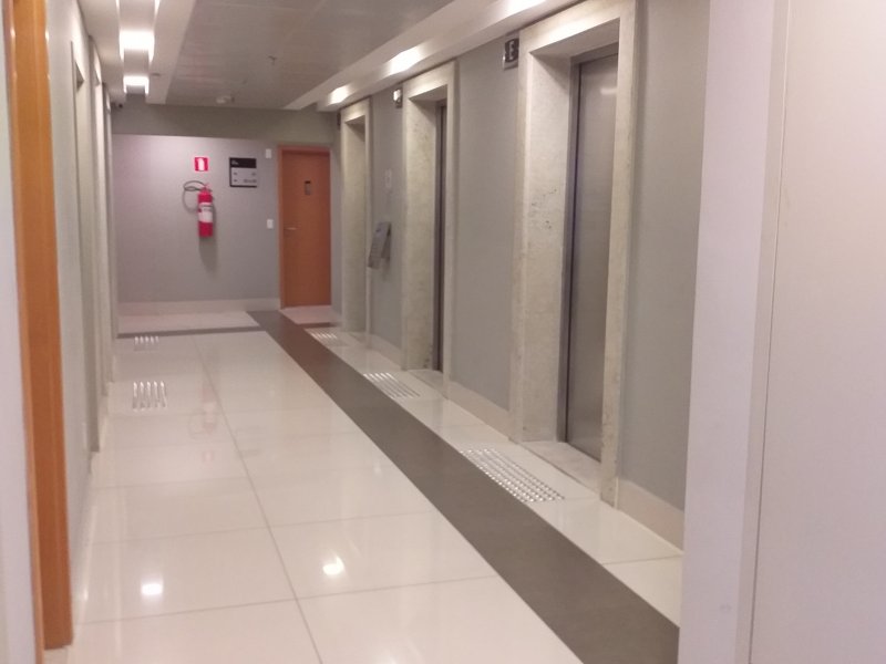 Comercial para alugar Vl. Belmiro com 40m² e 1 quarto por R$ 300 - 1189561972-20220208-142611.jpg
