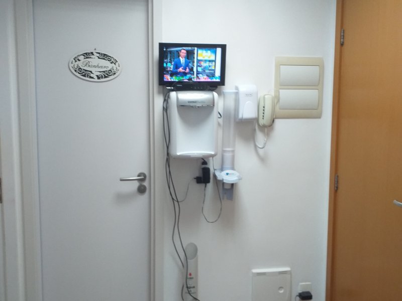 Comercial para alugar Vl. Belmiro com 40m² e 1 quarto por R$ 300 - 608058750-20220208-142516.jpg