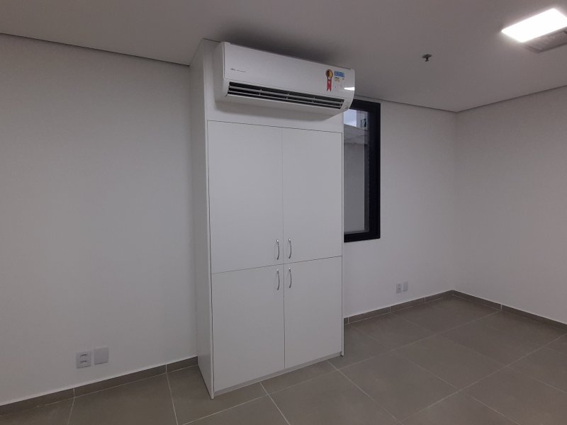 Comercial para alugar Ipiranga  com 34m² e 1 quarto por R$ 1.300 - 479251544-2022-02-06-16.jpg