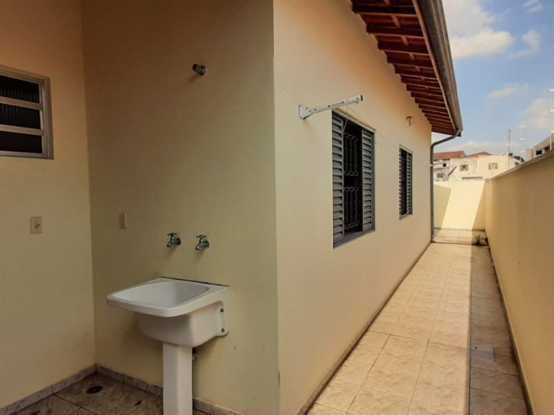 Casa à venda Jardim Pau Preto com 420m² e 2 quartos por R$ 420 - 2097415785-img-20220209-wa0065.jpg