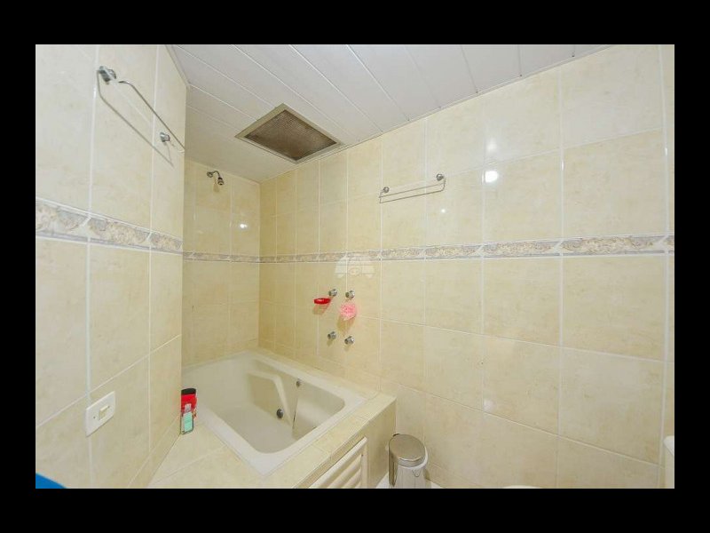 Casa à venda Boqueirão com 160m² e 3 quartos por R$ 650.000 - 1697685118-img-3947.JPG