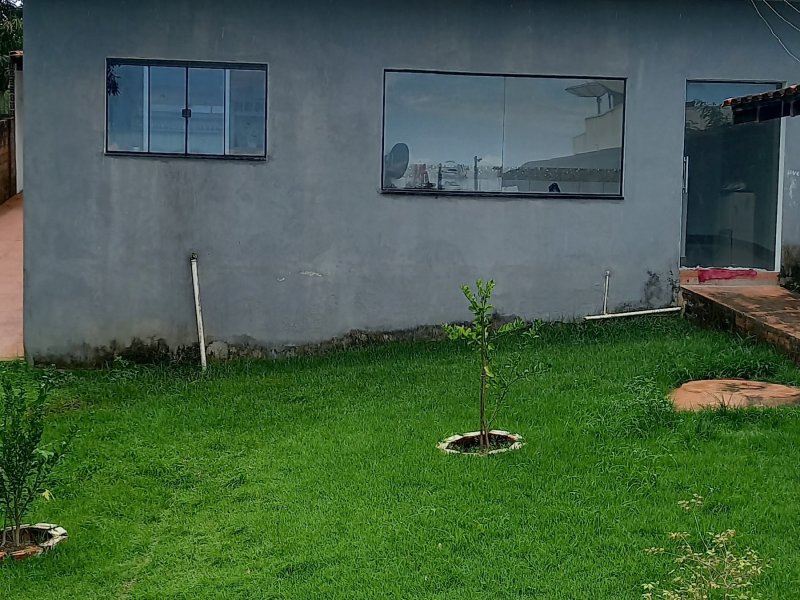 Casa à venda Jardim dos Migrantes com 140m² e 3 quartos por R$ 185.000 - 902755108-20210502-113835.jpg