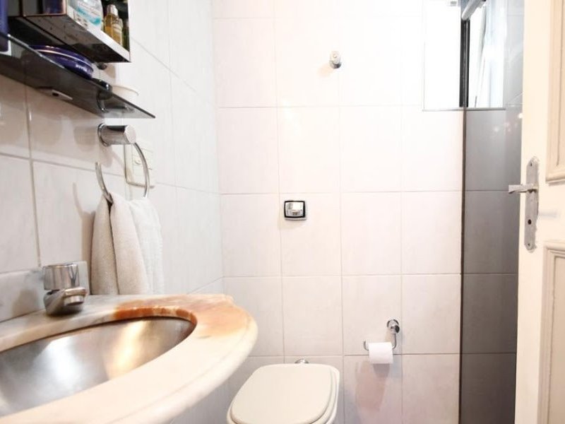 Apartamento à venda Vila Fachini com 64m² e 3 quartos por R$ 320.000 - 1859964644-10-banheiro-interno.jpg