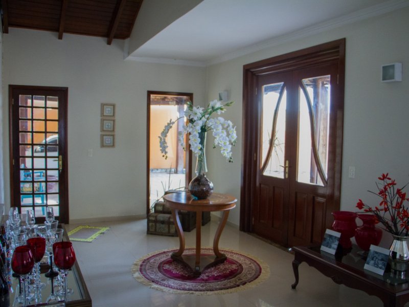 Casa à venda Taguatinga Sul (Taguatinga) com 400m² e 4 quartos por R$ 900.000 - 943424996-img-20220213-wa0050.jpg
