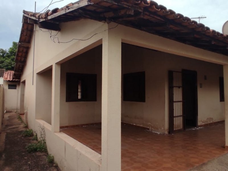 Casa à venda Jardim Paula I com 480m² e 2 quartos por R$ 180.000 - 1245450405-img-20220107-wa0002.jpg