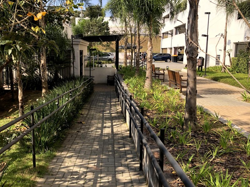 Apartamento à venda Centro com 72m² e 2 quartos por R$ 540 - 1997940952-10ac7ded-810b-4588-baa8-752b50108264.jpeg