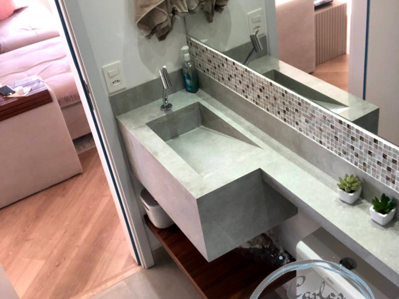 Apartamento à venda Centro com 72m² e 2 quartos por R$ 540 - 989867745-14063ea7-a303-4099-9c4d-2389e394162f.jpeg