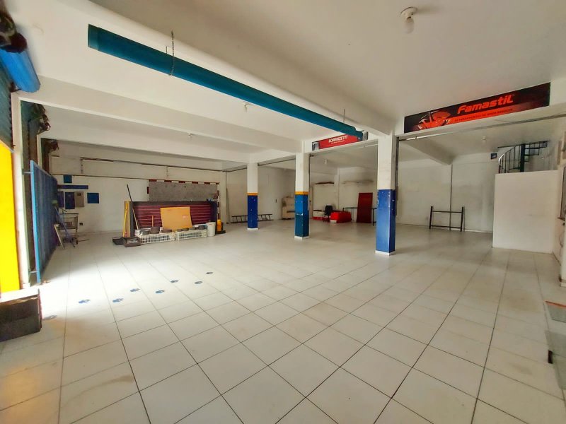 Comercial à venda Parque Dez de Novembro com 1550m² e 1 quarto por R$ 4.200.000 - 1826070915-whatsapp-image-2022-02-10-at-20.jpeg