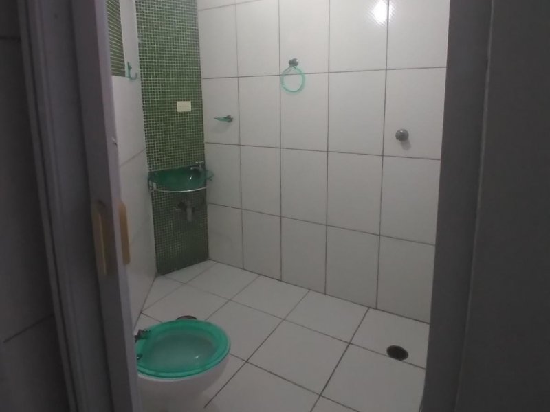 Casa à venda Vila Santo Antonio com 360m² e 3 quartos por R$ 1.000.000 - 822804125-img-20220125-wa0150.jpg