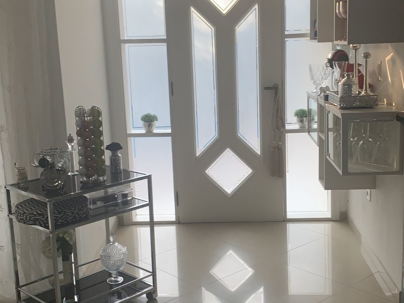 Casa de condomínio à venda Parque Nova Jandira com 300m² e 4 quartos por R$ 1.099.000 - 1236747028-37da3fe2-fd12-415a-9963-fc9e8a5b7549.jpeg