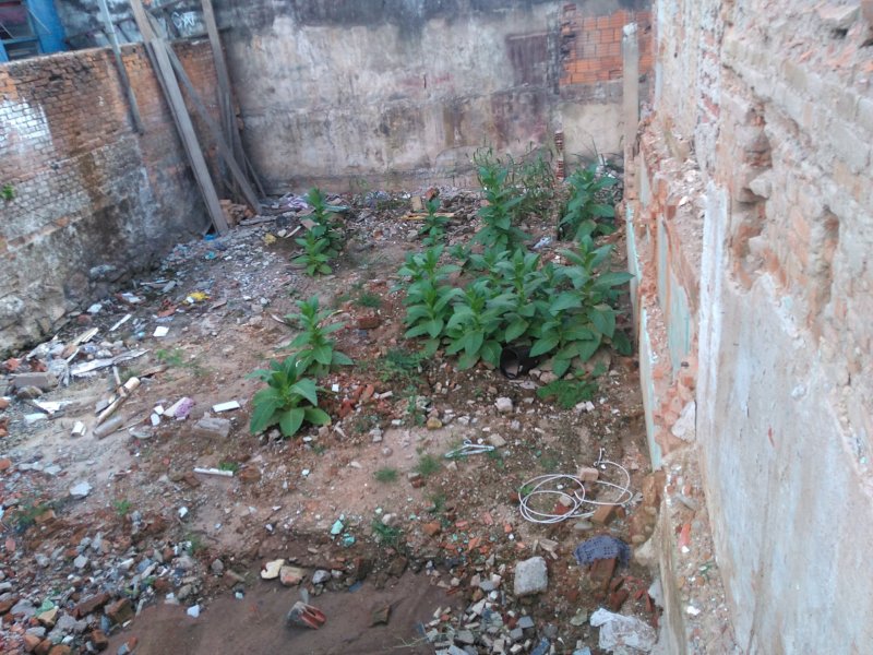 Terreno à venda Vila Sao Joao com 148m² e 1 quarto por R$ 150.000 - 994895163-img-20180325-153346993.jpg