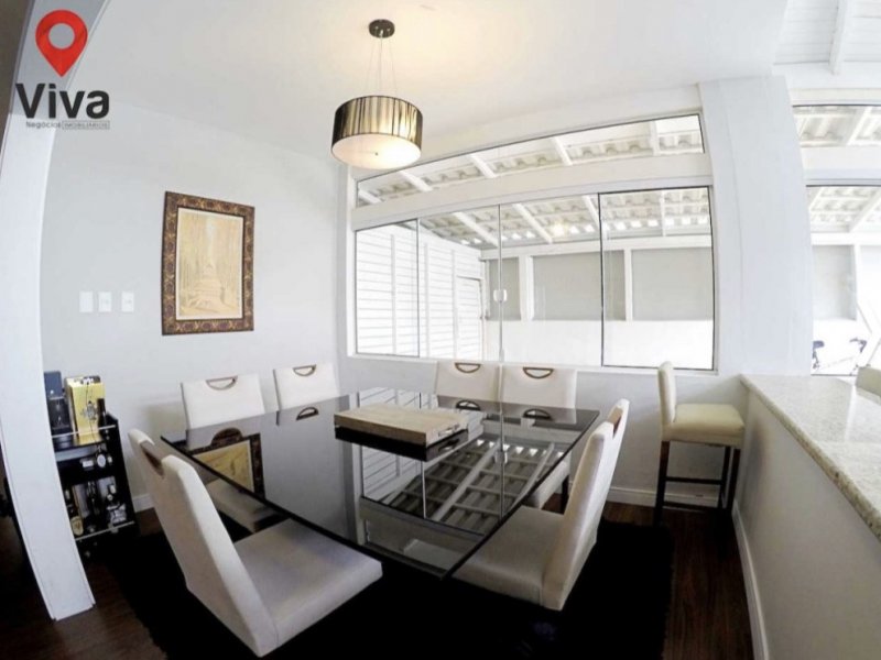 Casa à venda Jurerê Internacional com 287m² e 5 quartos por R$ 2.300.000 - 590782765-c9e92d02-330a-4318-8b8e-26cee4a4b476.jpeg