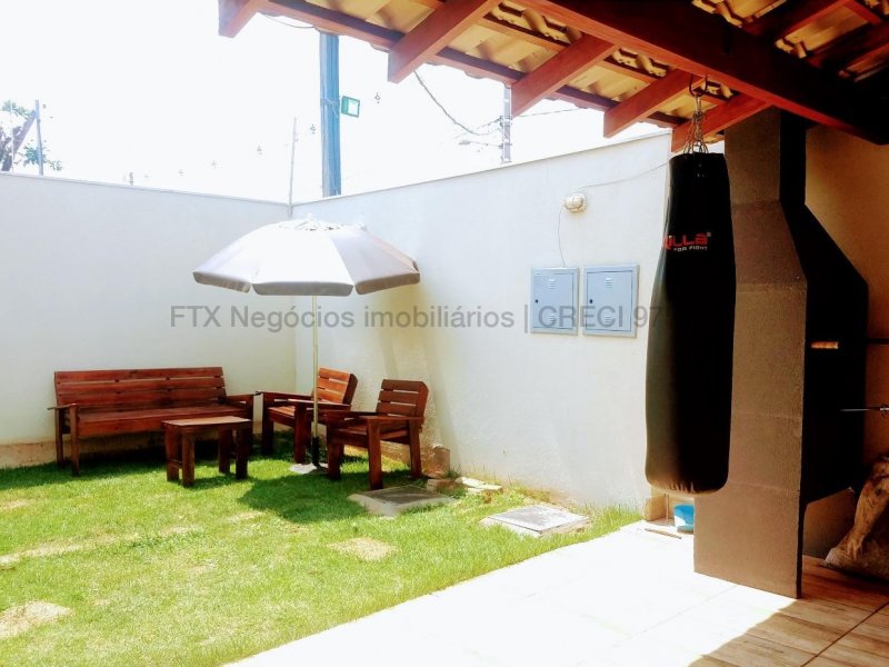 Casa à venda Bairro Seminário com 60m² e 2 quartos por R$ 225.000 - 157182157-img-20211001-105049019.jpg