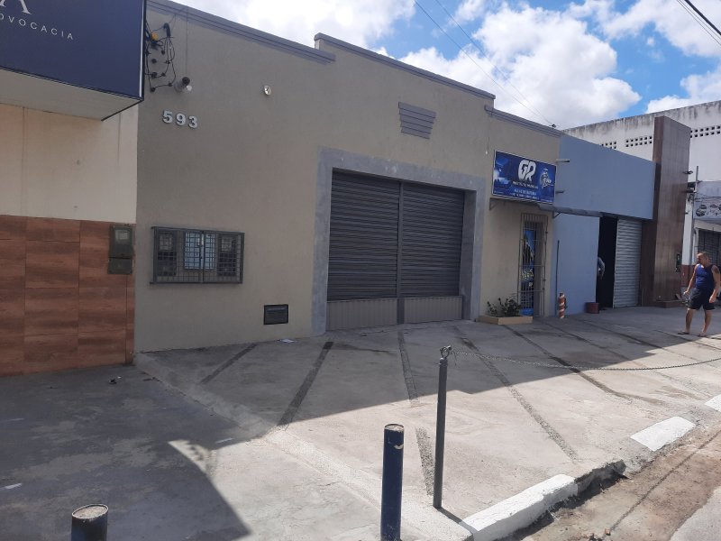 Comercial para alugar Centro com 118m² e 1 quarto por R$ 3.100 - 811094804-20220206-092458.jpg