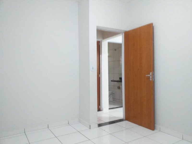 Apartamento à venda Residencial Integração com 62m² e 2 quartos por R$ 160.000 - 16506477-img-20220216-wa0091.jpg
