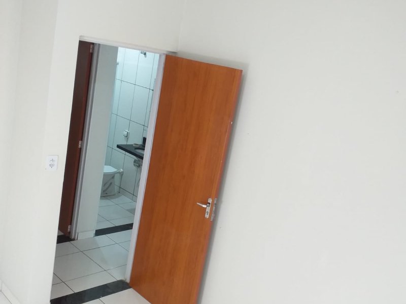 Apartamento à venda Residencial Integração com 62m² e 2 quartos por R$ 160.000 - 1677425387-img-20220129-wa0031.jpg