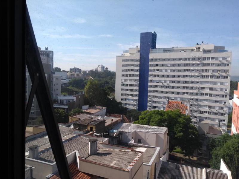 Comercial à venda Centro com 34m² e 1 quarto por R$ 198.000 - img-20180427-102616718-burst000-cover-copy.jpg