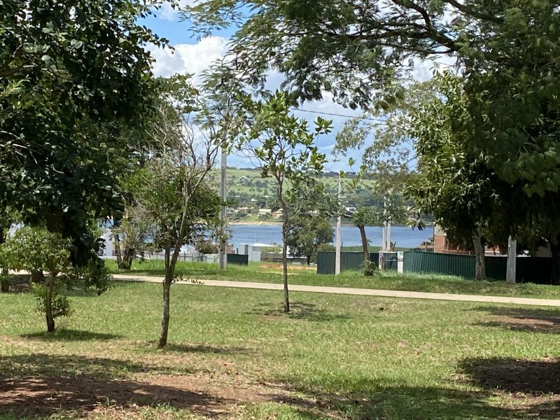 Terreno à venda Centro com 600m² e 1 quarto por R$ 80.000 - 1255949454-img-4777.JPG