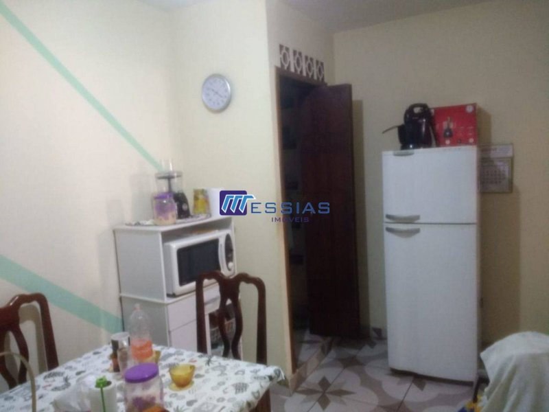 Casa à venda Jardim das Rosas (Zona Leste I) com 250m² e 3 quartos por R$ 500.000 - 1240596318-cozinha-2.jpg