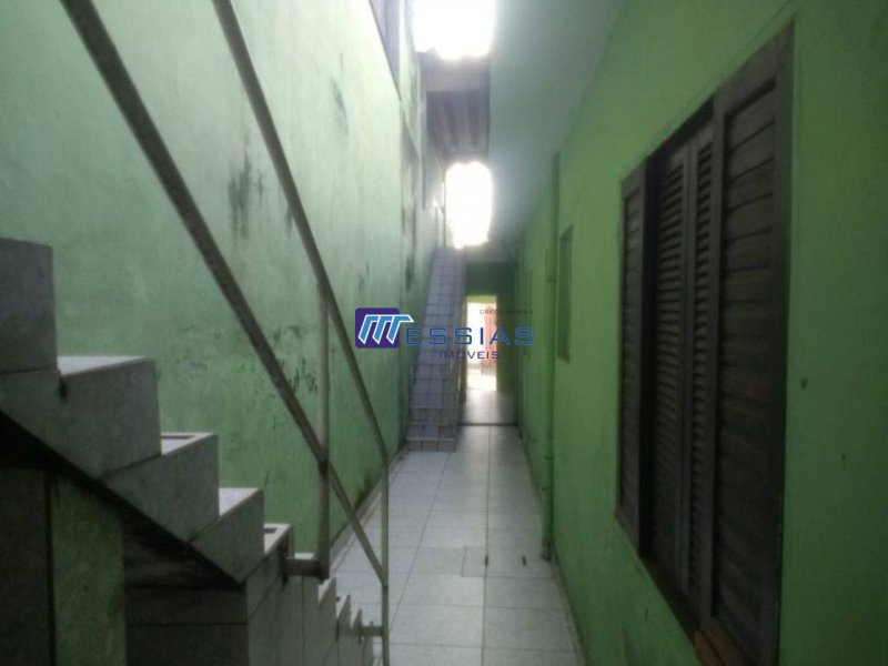 Casa à venda Jardim das Rosas (Zona Leste I) com 250m² e 3 quartos por R$ 500.000 - 1436656212-quintal-e-laje.jpg