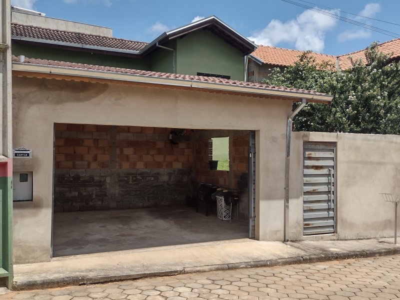 Casa à venda Centro com 90m² e 2 quartos por R$ 280.000 - 552474457-img-20220214-111151264-hdr.jpg