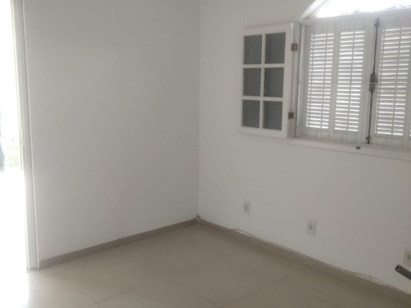 Casa à venda Parque São Caetano com 160m² e 3 quartos por R$ 400.000 - 628963540-img-20220215-wa0007.jpg
