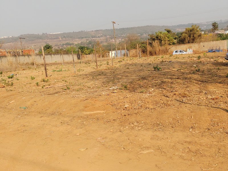 Terreno à venda Setor Habitacional Jardim Botânico com 200m² e 1 quarto por R$ 110.000 - 444625385-img-20210910-083457603.jpg