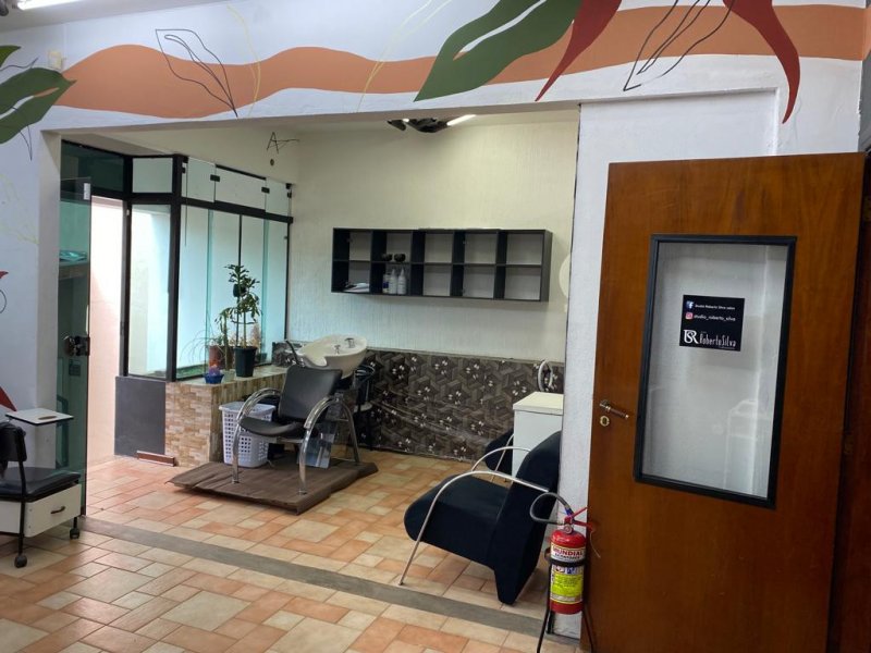 Comercial à venda Centro com 215m² e 1 quarto por R$ 999.999 - 1743373984-e507f160-6b96-4e4a-a221-e2be4d19c94e.jpeg