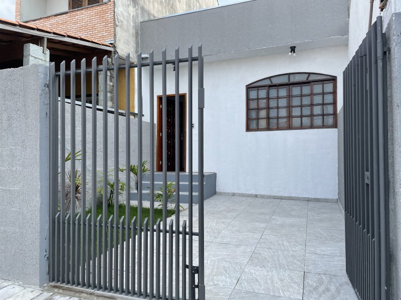 Casa à venda Residêncial São Francisco  com 125m² e 2 quartos por R$ 265.000 - 1352217466-9133b047-13f4-4672-8521-6b3fe6b0b57e.jpeg