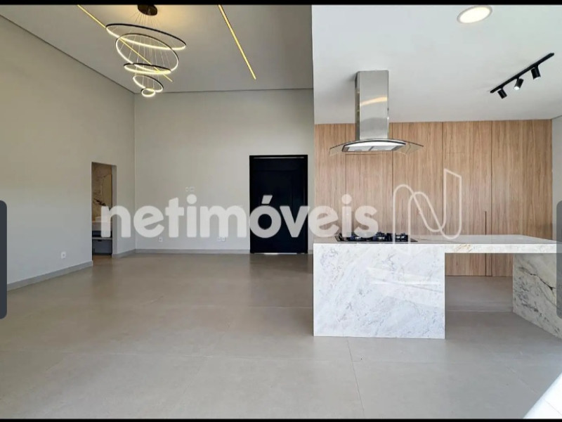 imóvel com 580m² - Diamante (Barreiro) - Belo Horizonte
