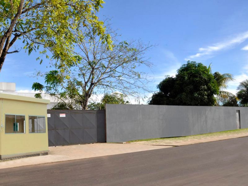 Comercial à venda Tarumã com 1300m² e 1 quarto por R$ 4.800.000 - 235108275-1-3.jpg
